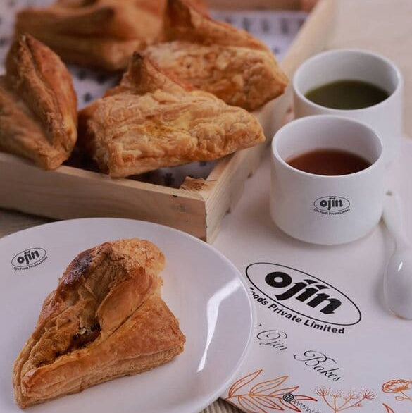 Ojin Special Snack Chicken Puffs Calicut